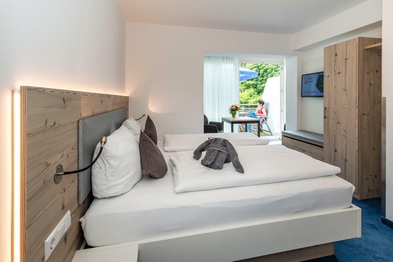 Gaestehaus Holzer Konstanz Ruang foto